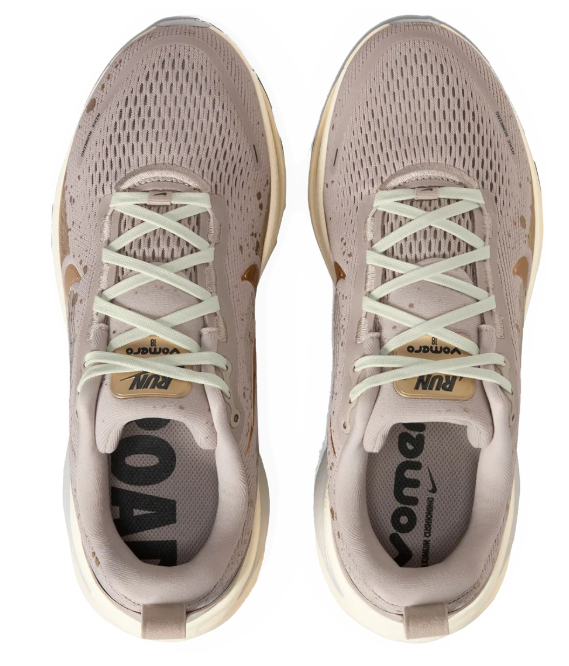 Nike Vomero 18 SE Running Shoe